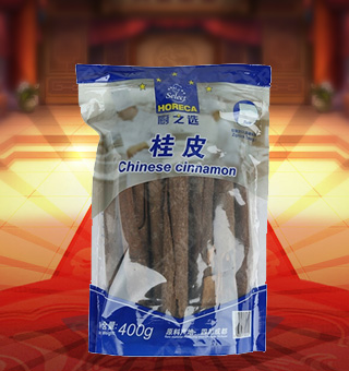 廚之選(HORECA SELECT)桂皮產(chǎn)自四川成都400g每袋，本產(chǎn)品精心挑選上等的桂皮等原材料制作而成，品質(zhì)純正天然，讓您食用的放心。本產(chǎn)品采用的是塑料質(zhì)地包裝，簡潔大方，食用簡單，是您廚房的好幫手。本產(chǎn)品加入菜肴后能讓其味道濃郁，口感醇厚鮮香，給您帶來美妙的味覺盛宴。